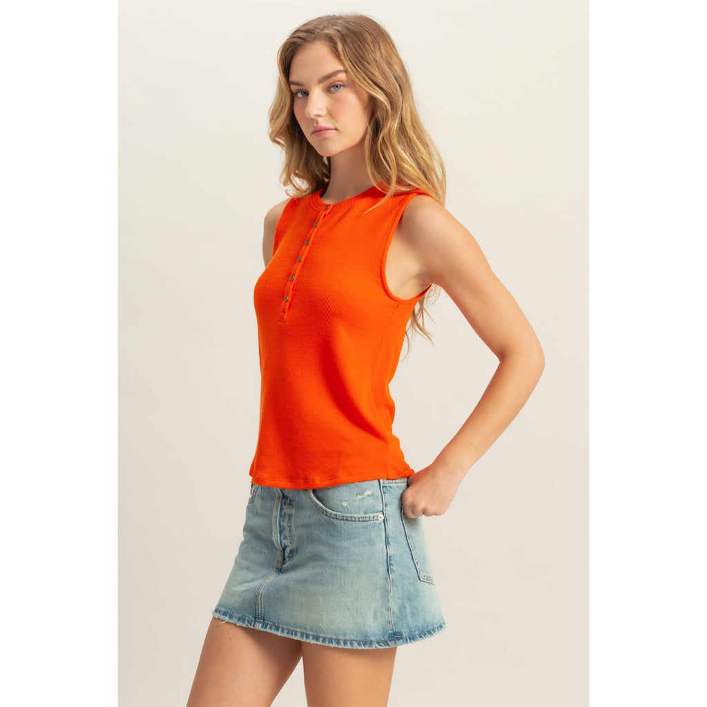 Sleeveless Snap Button Detail Top: TOMATO
