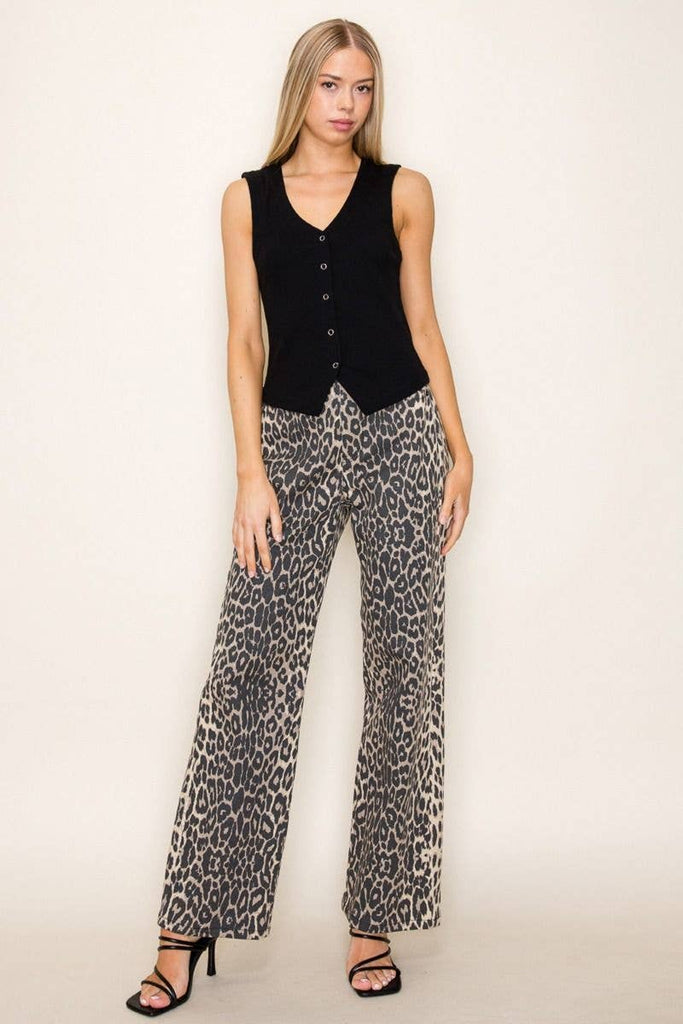 Sleeveless Solid Knit Vest: White / M