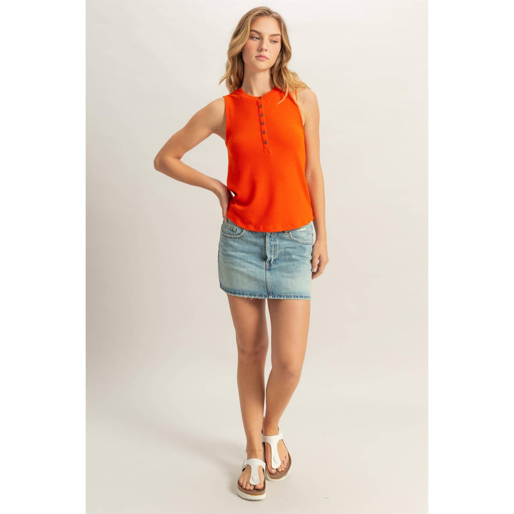Sleeveless Snap Button Detail Top: TOMATO