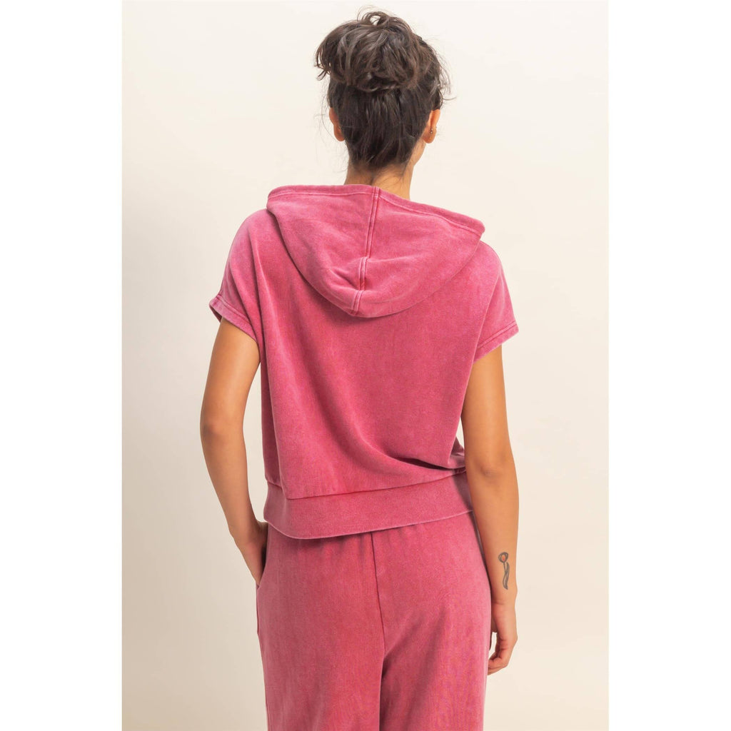 Acid Washed Sleeveless Hooded Kangaroo Pocket Top: DARK RED