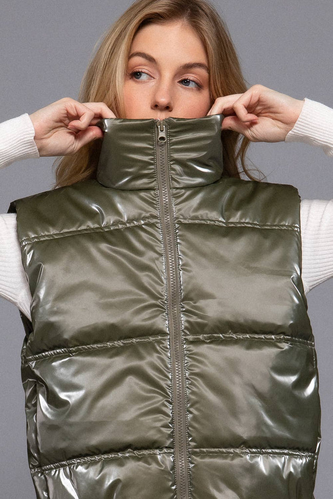 High Neck Zip Up Vest: olive / S
