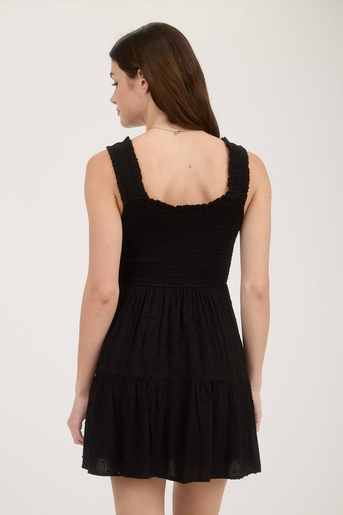 CLIPDOT BOW DETAIL SMOCKED SLEEVELESS MINI DRESS: WHITE