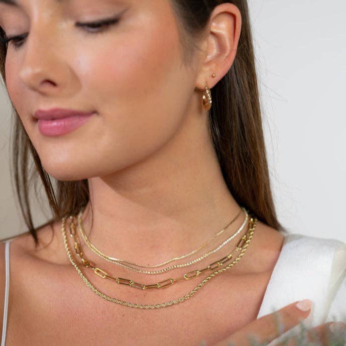 The Leo Chain (Essentials Collection): Gold