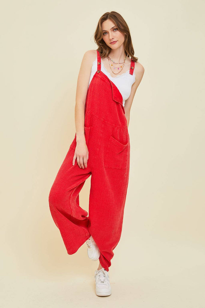 ER1041-A TOP-RATED EFFORTLESS MINERAL-WASHED GAUZE OVERALL: L / CHERRY RED